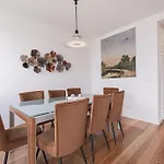 Appartement Cortes In Historic Neighborhood