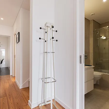 Appartement Cortes In Historic Neighborhood