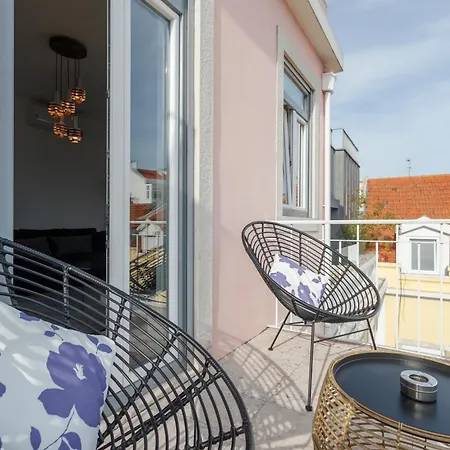 Cortes In Historic Neighborhood Lägenhet