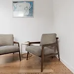 Cortes In Historic Neighborhood Apartamento Lisboa