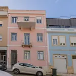 Cortes In Historic Neighborhood Apartamento *